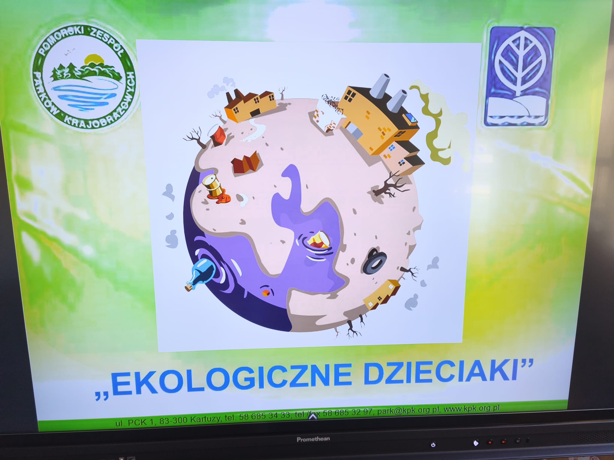Prezentacja „Ekologiczne dzieciaki” przedstawiająca problem zanieczyszczenia środowiska.